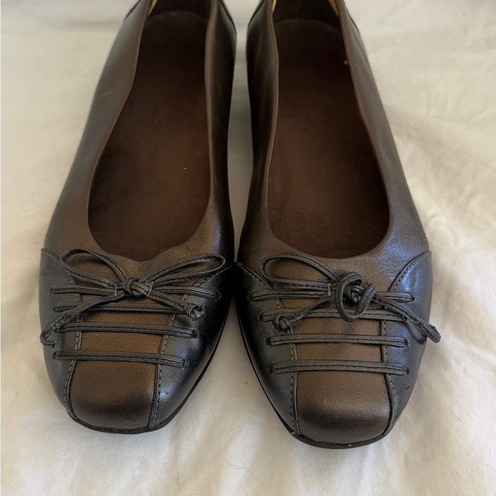 Walking Cradles Women's Bronze Leather Ballet Flats with Bow